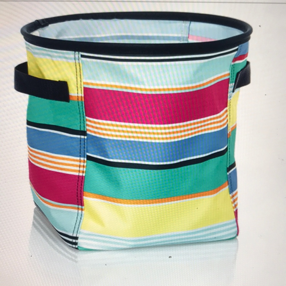 ✨Thirty-One stripe Storage Bin